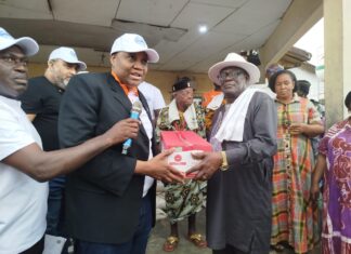 Côte d’Ivoire/Koumassi Campement : Le REMEDES apporte un souffle d’espoir aux déguerpis