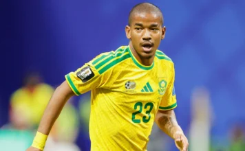 Le football sud-africain est en deuil : Jayden Adams, milieu de terrain des Bafana Bafana est décédé ce samedi 11 juillet à l’âge de 25 ans