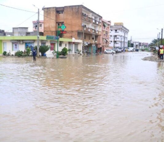 Côte d’Ivoire / Saison des pluies : La ville d’Abidjan encore sous les eaux