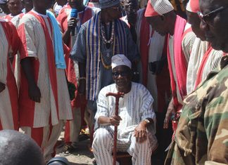 Côte d’Ivoire/ Région du Bounkani: le chef suprême des Lohron Hien Ollo Ahmed officiellement installé en présence de la Ministre d’Etat Nialé Kaba